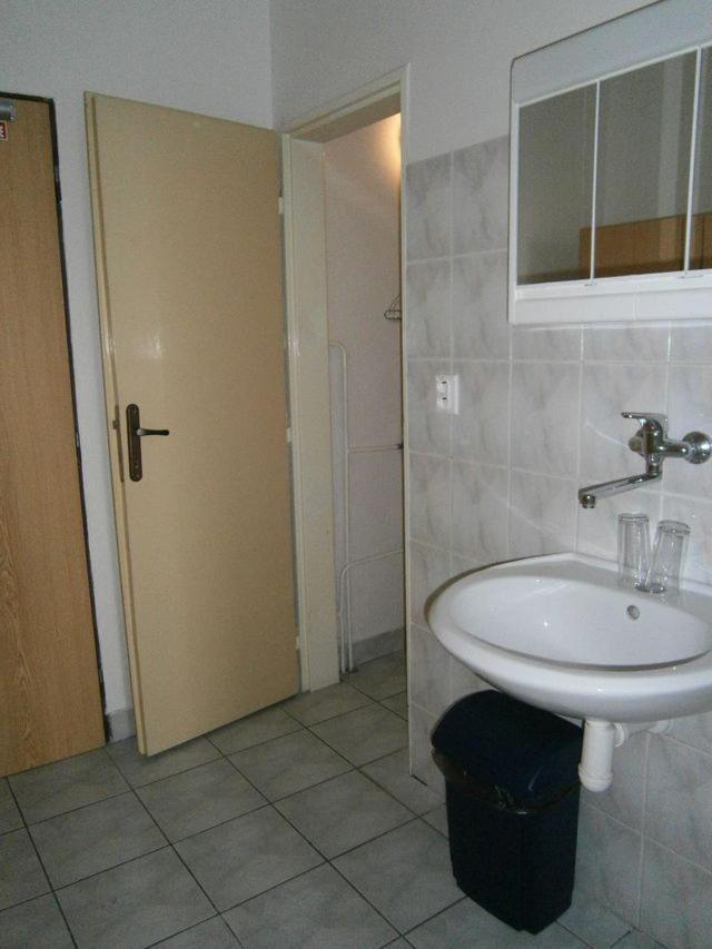 Hostel Narva Братислава Экстерьер фото